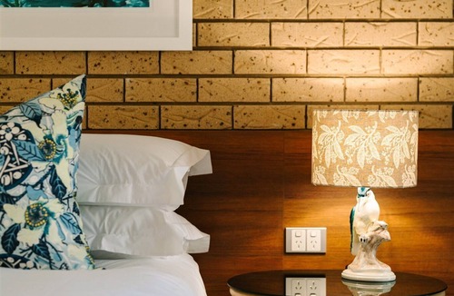 Bright Hotel | Hara House