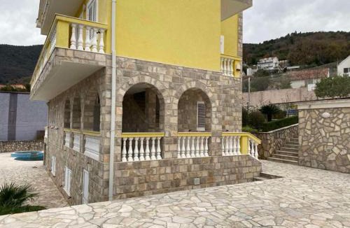 Bijela Villa | Hara Villa