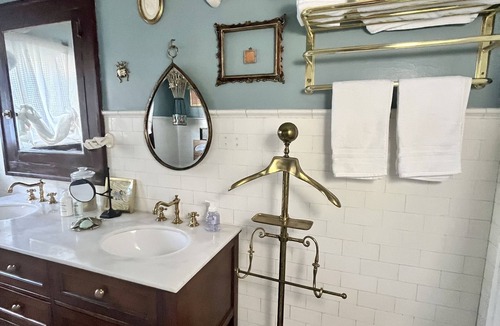 Poverty Ridge House | Harbinson House