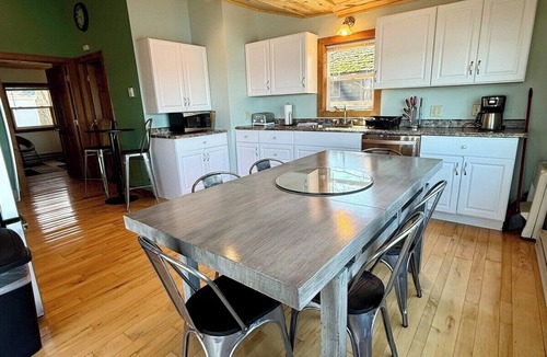 La Pointe House | Harbor Beach House - Right on the Water, located D