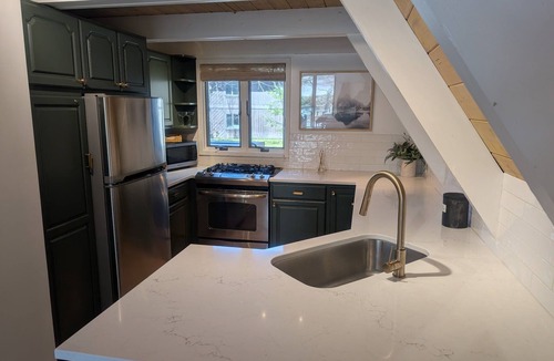 Harbor Springs Ski Chalet | Harbor Springs Escape, renovated chalet that sleeps 6, near Nubs & Boyne.