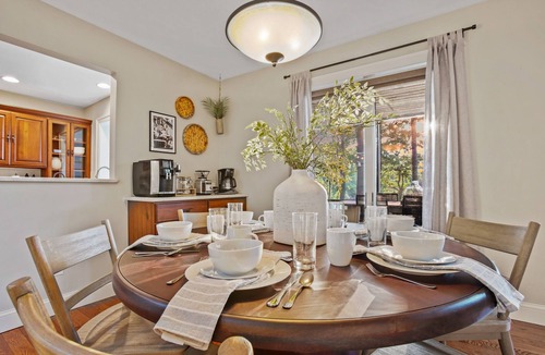 Chestertown House | Harbor View Haven | Waterfront w/Hot Tub + Dock!