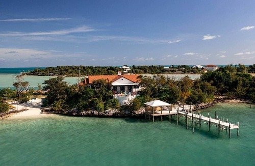 Marsh Harbour Villa | Harbour Beach Villa - large dock & great views!