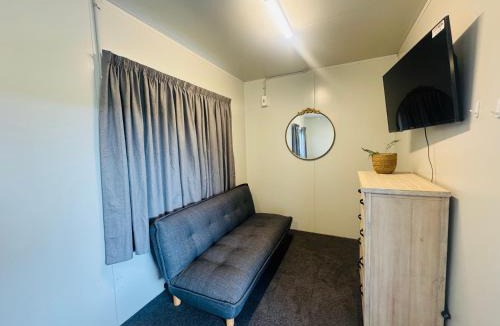 Athenree Hotel | Harbour Heights Cabins