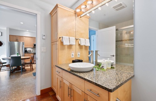 Ucluelet Condo | Harbour Hideaway I Waterfront I Marina I BBQ|View