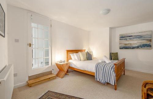 St Monans House | Harbour Hideaway - St Monans