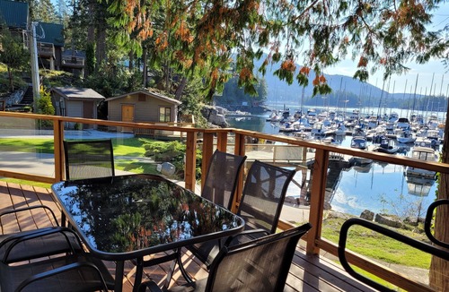 Irvines Landing Cabin | Harbour Hideaway - Steps from the Ocean with a Private Hot Tub
