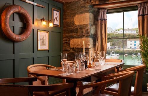 Porthleven Hotel | Harbour Inn