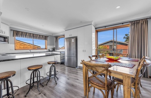 Merimbula House | Harbour Lights - 3 bedroom