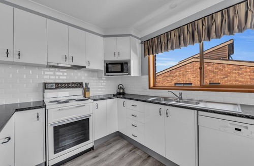 Merimbula House | Harbour Lights - 3 bedroom