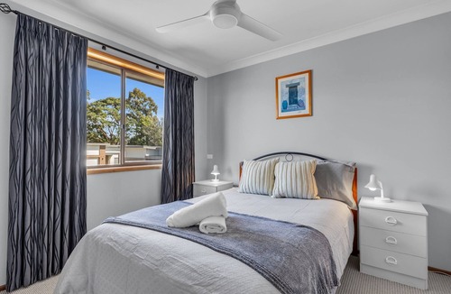 Merimbula House | Harbour Lights - 3 bedroom