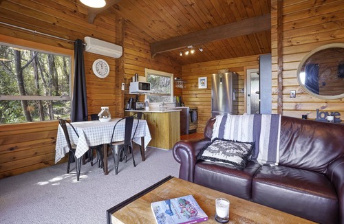 Akaroa House | Harbour Panorama - Akaroa Holiday Home