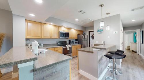Miramar Beach House | Harbour Point 807