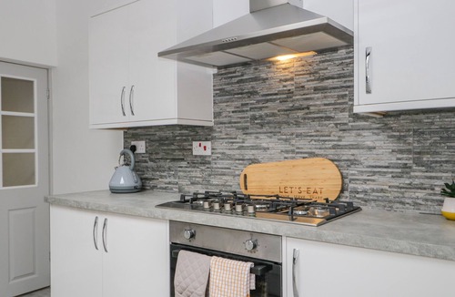 Haverigg Cottage | HARBOUR RETREAT, pet friendly, character holiday cottage in Haverigg