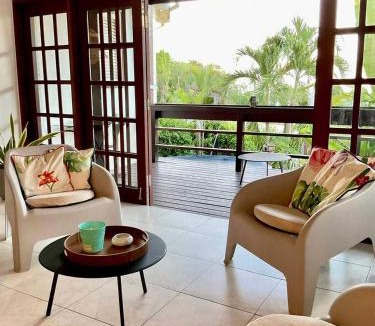 Lodge Hill House | Harbour View - by ZenBreak