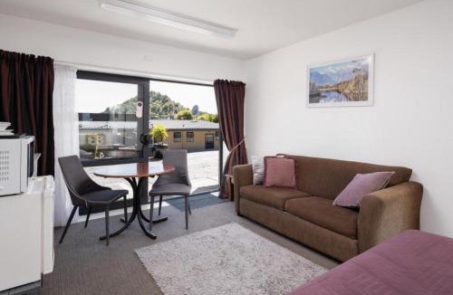 Picton Hotel | Harbour View Motel