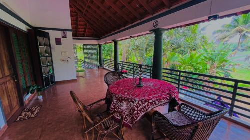 Vellayani House | Harbour villa