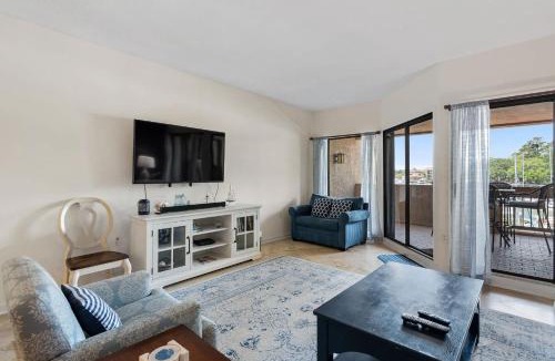 Shelter Cove House | Harbourside 7106