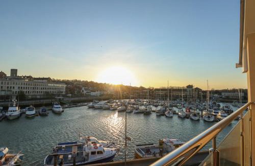 Weymouth Apartment | Harbourside Haven Penthouse 1