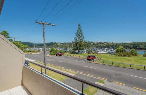 Whangamata House | Harbourside Haven - Whangamata Holiday Home