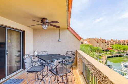 Shelter Cove House | Harbourside Penthouse