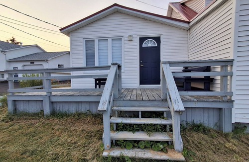 Arichat Apartment | Harbourview Suite - A cool little suite for 2