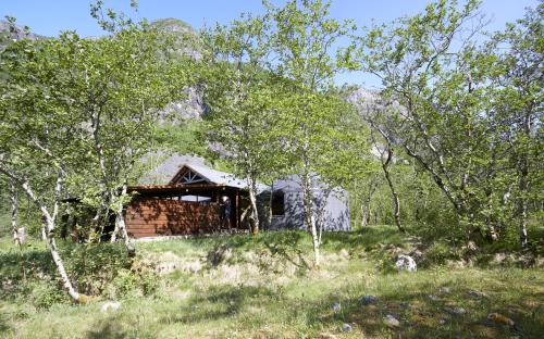 Ulvik Hostel | Hardanger Basecamp