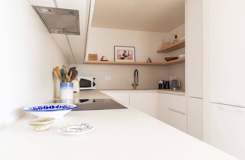 Finsbury Apartment | Hardwick Street III by onefinestay