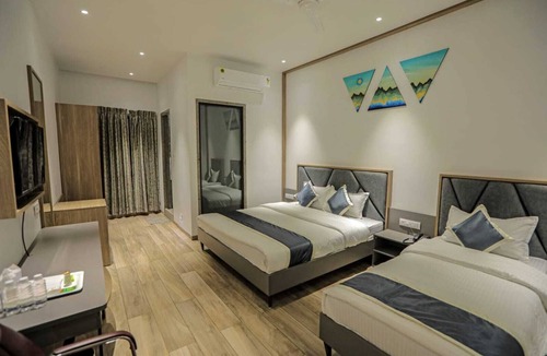 Valsad Hotel | Hare Krishna Hotel