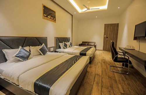 Valsad Hotel | Hare Krishna Hotel