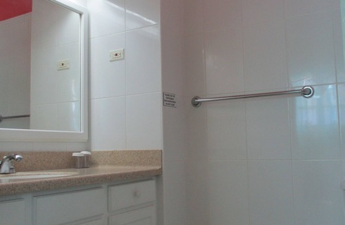 Dover Bed & Breakfast | Harlem B & B