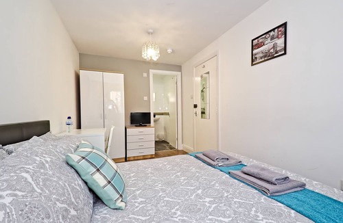 Woolwich Riverside House | Harlinger Lodge