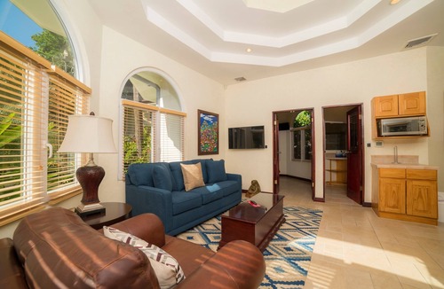 Jaco House | Harmon House