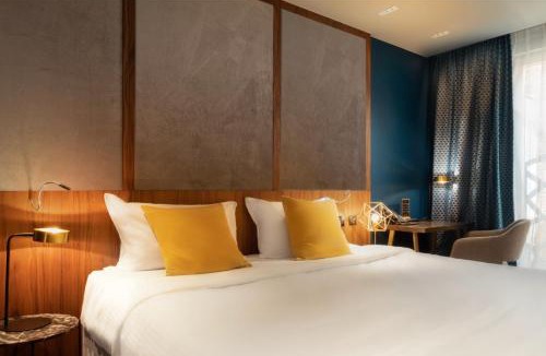 Chatelain Hotel | Harmon House - Hotel & Spa
