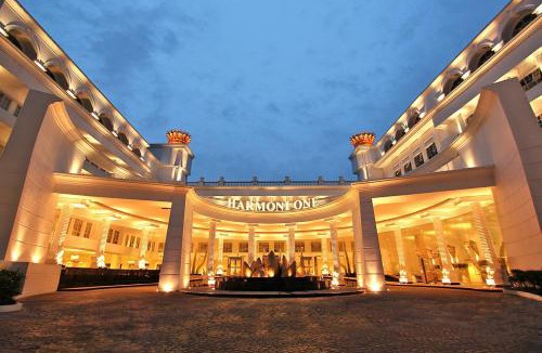 Batam Hotel | Harmoni One Convention Hotel and Service Apartments