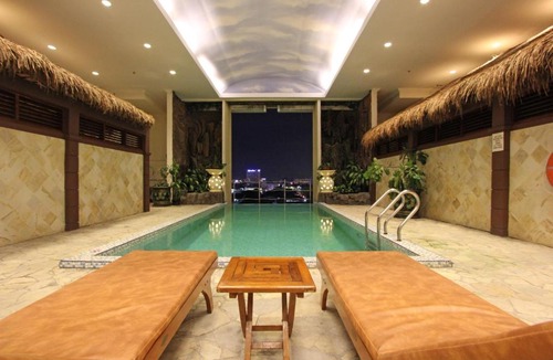 Lubuk Baja Hotel | Harmoni Suites Hotel