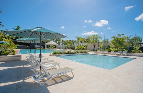 Puerto Plata Apartment | Harmonious 2-bedroom Apartment with AC, WiFi & Balcony in marvelous Puerto Plata