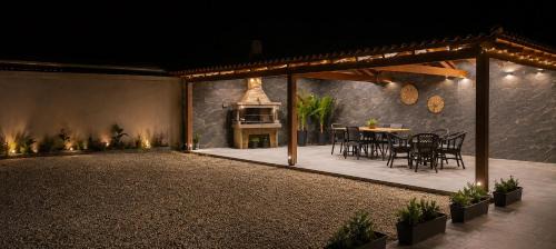 Kato Korakiana House | Harmony apartment near Dassia, Ipsos