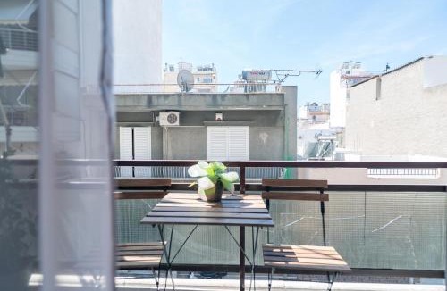 Piraeus Apartment | Harmony Awaits B