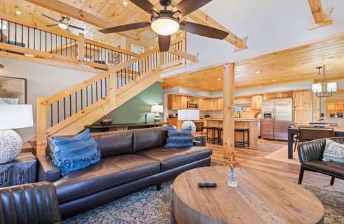 Maggie Valley Cabin | Harmony Haven/Brand-New/360-Degree Views/Fire Pit