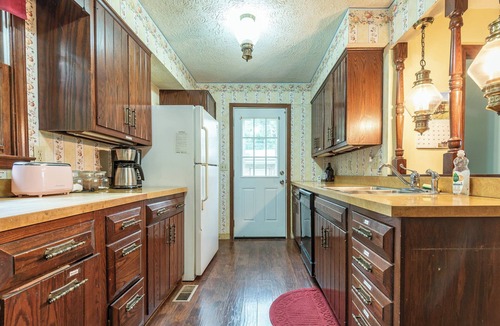 Stanford House | Harmony Hills - 3 bedroom country home