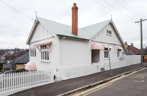 Launceston CBD House | Harmony House - CBD - Dual Apartment