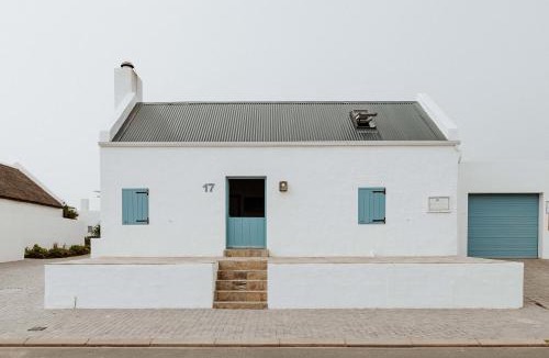 Paternoster Apartment | Harmony House
