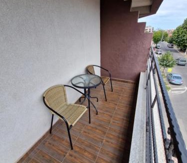 Constanta Hotel | Harmony Rooms & Studios