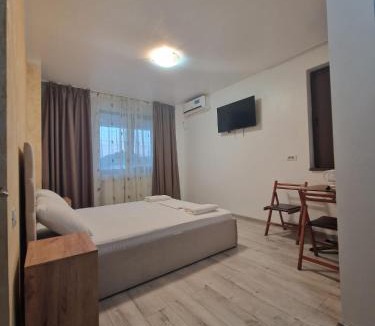 Constanta Hotel | Harmony Rooms & Studios