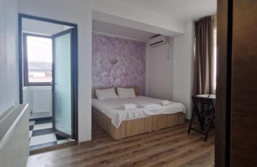 Constanta Hotel | Harmony Rooms & Studios