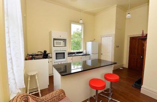 Reefton Villa | Harold House