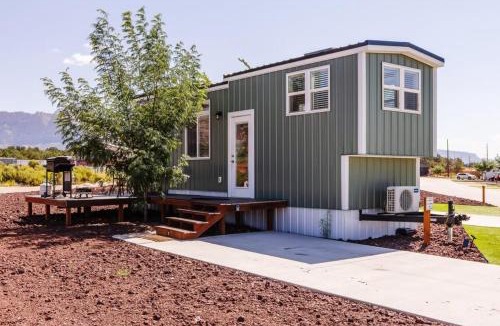 Apple Valley House | Harrington Tiny House