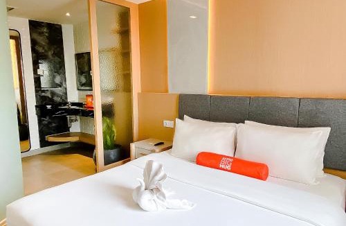 Laweyan Hotel | HARRIS Hotel & Conventions Solo