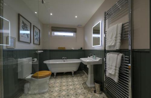 Inverness City Centre Apartment | Harris House
